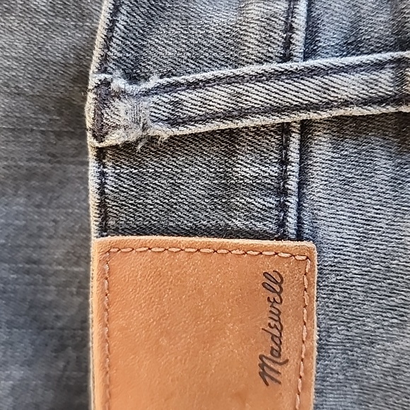 Madewell Cali Demi Bootcut Jeans in Berkeley Black Raw Hem Chewed, Size 25 - Picture 17 of 17